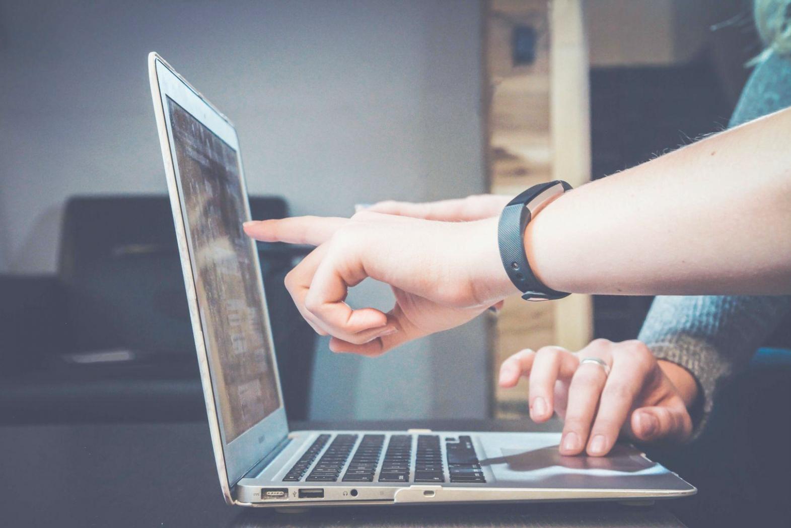 Metodología de enseñanza personalizada en gestión de deudas